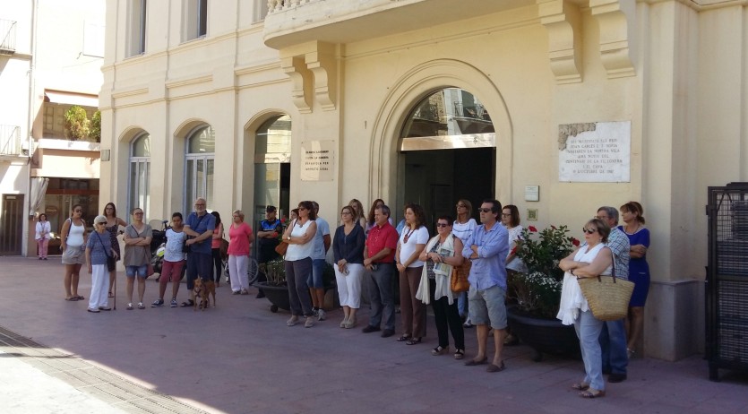Minut de silenci a Sant Sadurní en senyal de dol per l’atemptat terrorista a Niça
