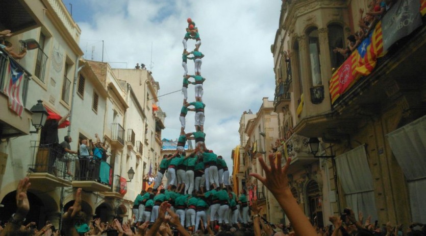 L’Arboç plaça de castells de 10, gràcies a uns Castellers de Vilafranca valents