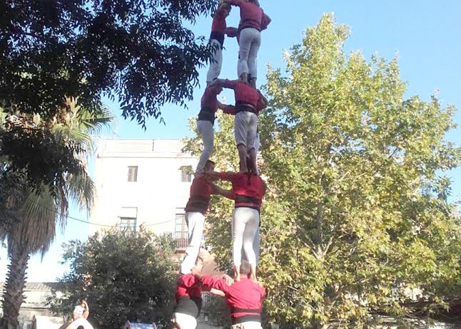 Els Xicots de Vilafranca ultimen el seu assalt al castell de nou per Festa Major