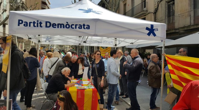 El PDeCAT del Penedès present al territori durant la diada de Sant Jordi