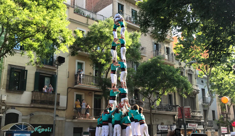 Diada de tràmit dels Castellers de Vilafranca a Sants