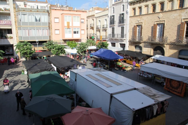 El PSC diu que el mercat municipal de Sant Sadurní perilla per la pèssima gestió del govern