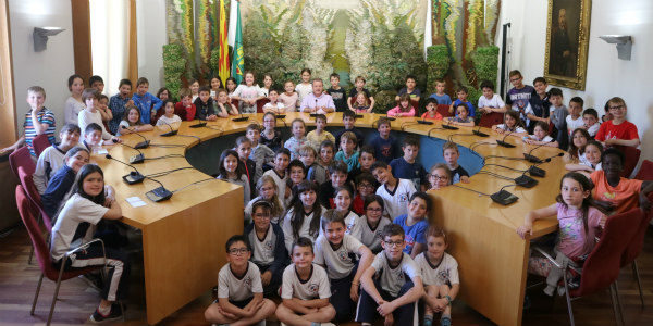 Els alumnes de 3r del Col·legi Sant Josep visiten l’Ajuntament de Sant Sadurní