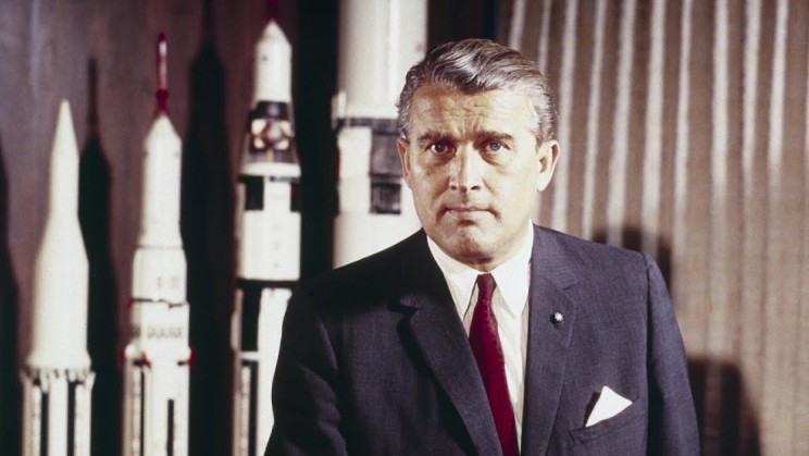 Mort als EEUU de l’enginyer alemany Wernher Von Braun