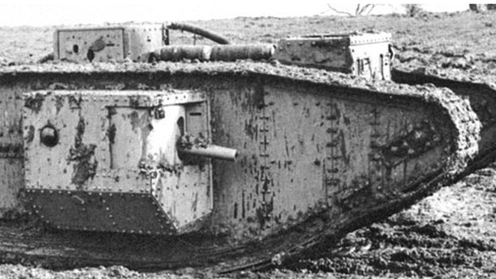 Entra en acció a la I Guerra Mundial el primer tanc