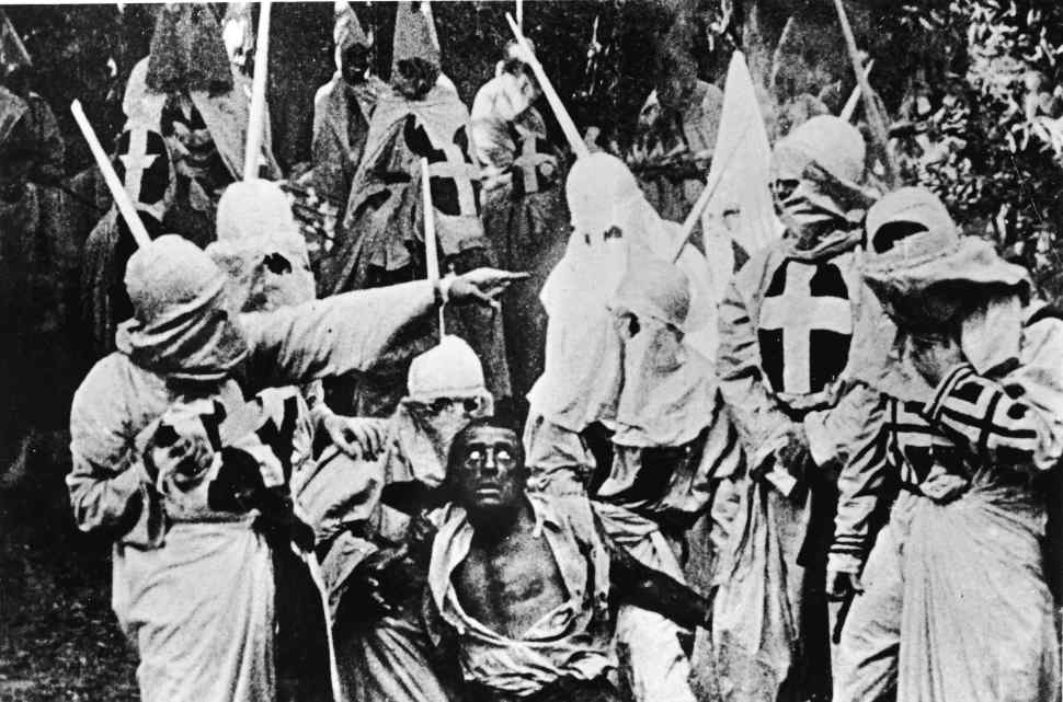 Fundació del Ku Klux Klan, a Tennessee, 6 dies després de l’abolició de l’esclavatge als EEUU