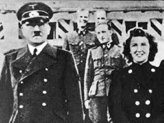 Suicidi a Berlin de Adolf Hitler i Eva Braun
