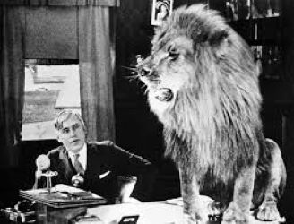 Presentació per Mack Sennett a Los Angeles de la primera pel·lícula de la Keystone