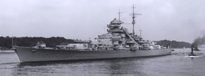 Avarada, a Kiel, del cuirassat alemany Bismarck