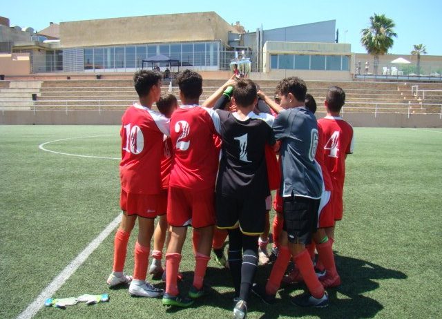 El campionat infantil de futbol s’ajorna fins l’any vinent