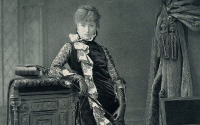 Naixement a Paris de l’actriu Sarah Bernhardt
