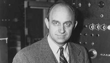 Primera reacció controlada de fissió feta per Enrico Fermi