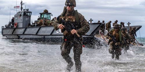 Fundació del cos de marines dels EEUU