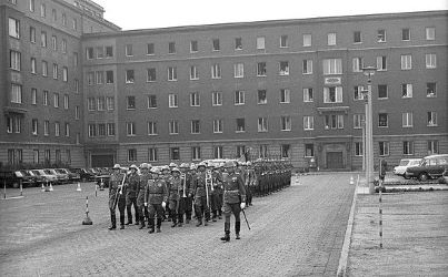 Creació de la STASI (Policía política) a la República Democràtica Alemanya