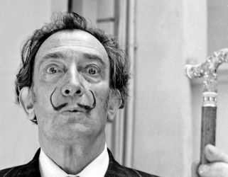Naixement a Figueres del pintor català Salvador Dalí