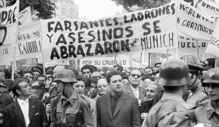 Apertura a Munich del “Contuberni” dels opositors a Franco