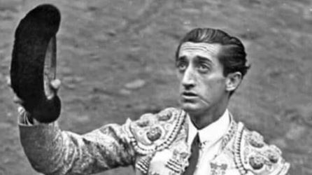 Naixement del torero espanyol Manuel Rodriguez “Manolete”