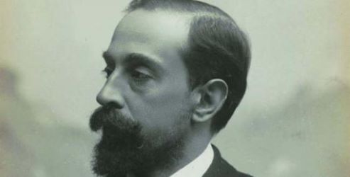 Naixement del poeta català Joan Maragall