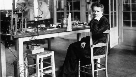 Naixement a Varsòvia de la doble premi Nobel Maria Curie