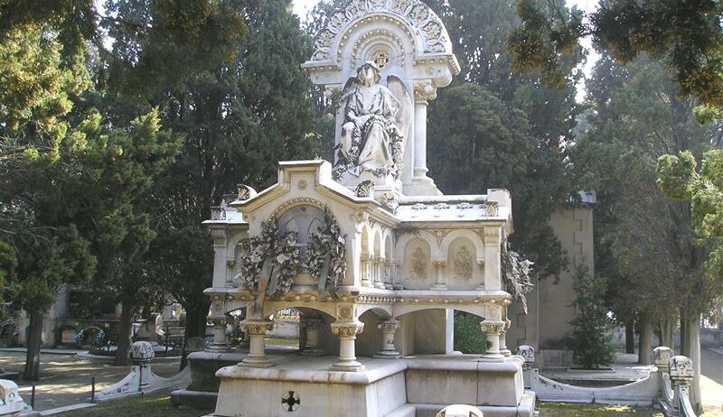 El cementiri de Vilafranca, entre els finalistes del concurs de la revista Adiós Cultural