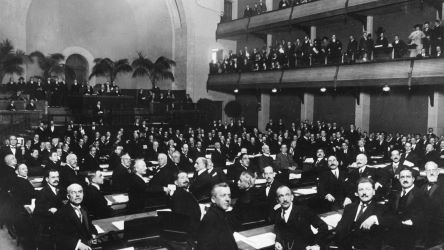 Primera reunió a Ginebra de la Societat de Nacions