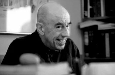 Naixement del poeta català Miquel Martí i Pol