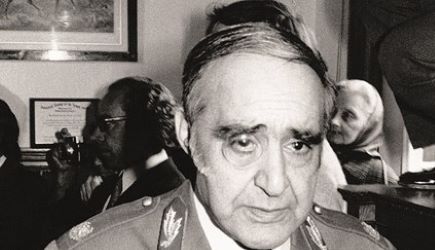 Naixement a Estremoz del militar i polític portugués Antonio de Spinola