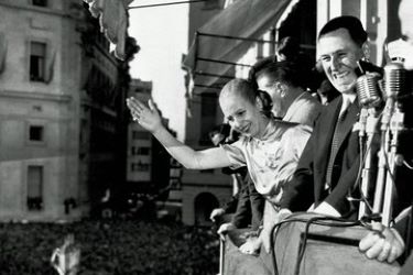 Naixement de Evita Duarte de Perón, actriu i esposa del president argentí Juan Domingo Perón