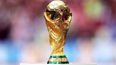 Fundació a Paris de la FIFA (Federació Internacional de Associació de Futbol)
