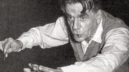 Naixement a Vilanova i la Geltrú del compositor català i director d’orquestra Eduard Toldrà