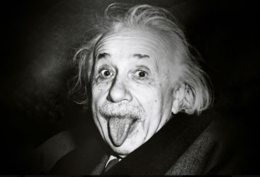 Mort a Princeton del científic alemany / nordamericà Albert Einstein, Premi Nobel 1921