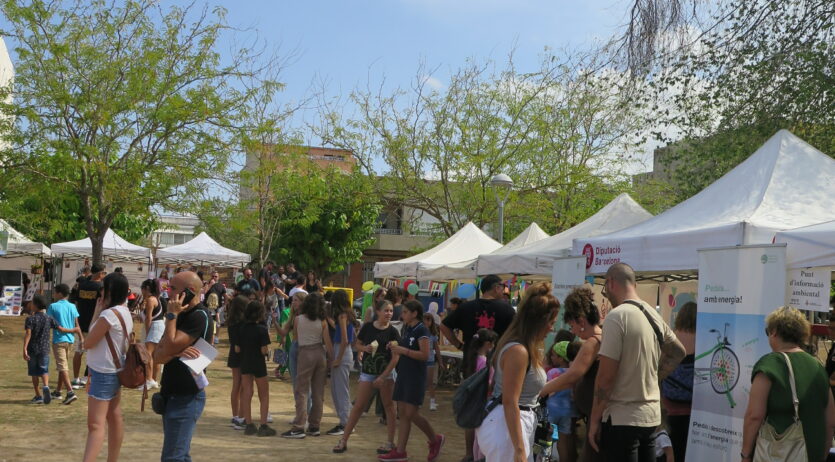 La Fira d’extraescolars presenta l’oferta formativa i de lleure realitzada al municipi