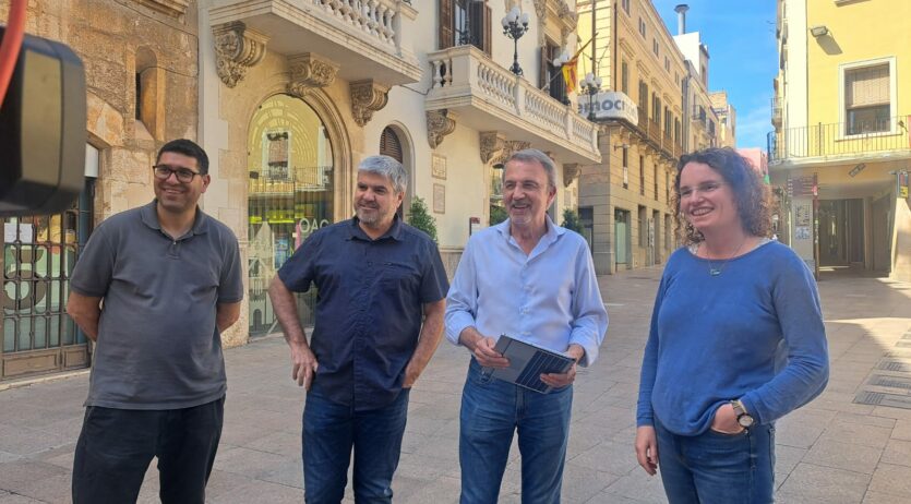 Junts assegura que ha aconseguit que el govern repari primer les cobertes dels pavellons
