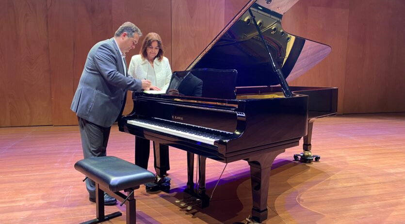 L’Auditori comptarà amb un nou piano d’alta gamma fruit d’un acord entre l’Ajuntament i Pinnae