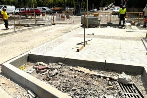 Les obres de millora del carrer de Gelida a Sant Sadurní continuen a bon ritme