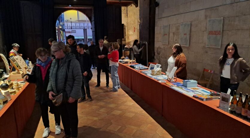 La Capella de Sant Joan acull fins diumenge l’EFÍMER, una botiga pop-up per al talent jove